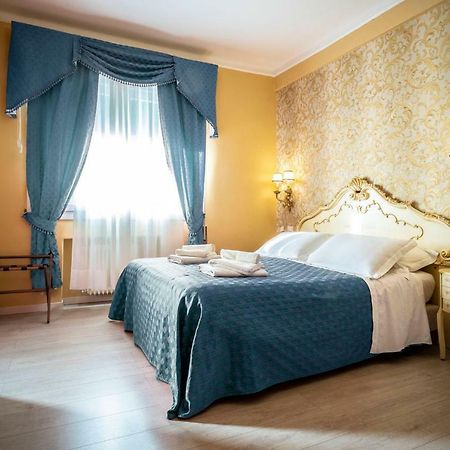 メストレ La Bauta Bed & Breakfast エクステリア 写真